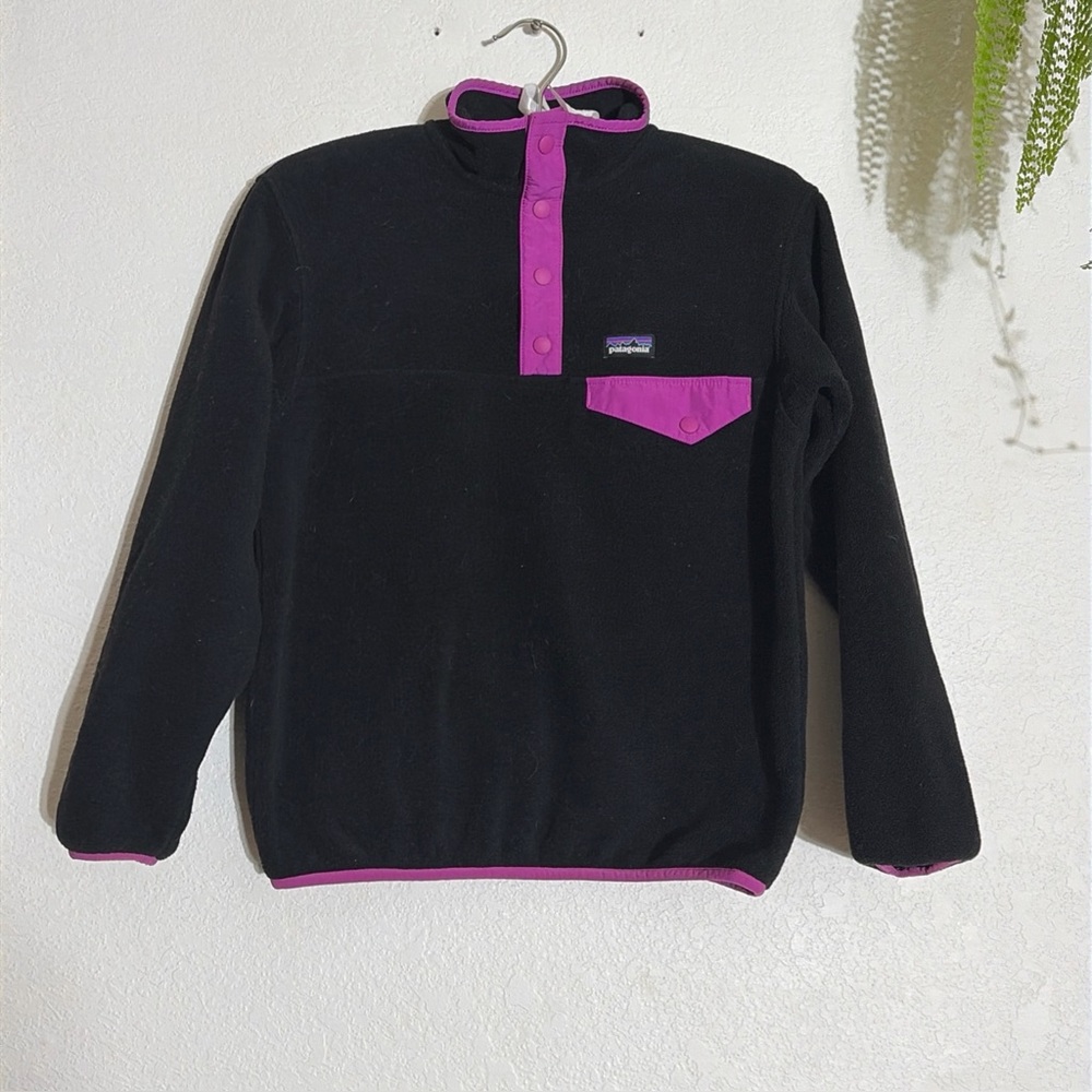 Patagonia Fleece Pullover Black/Purple Youth Kids Size Medium (10) Snap